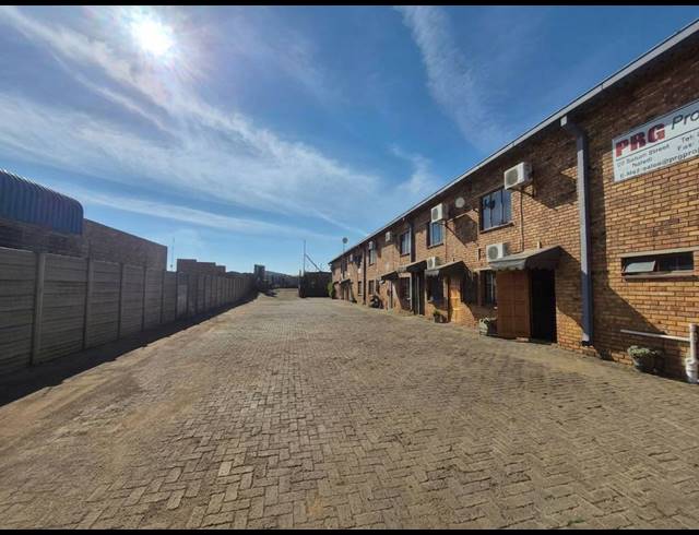 400M² FACTORY FOR SALE IN SASOLBURG INDUSTRIAL ZONE 2